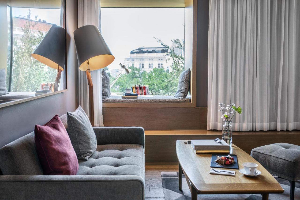 The Guesthouse Wien Eksteriør billede A suite at the hotel
