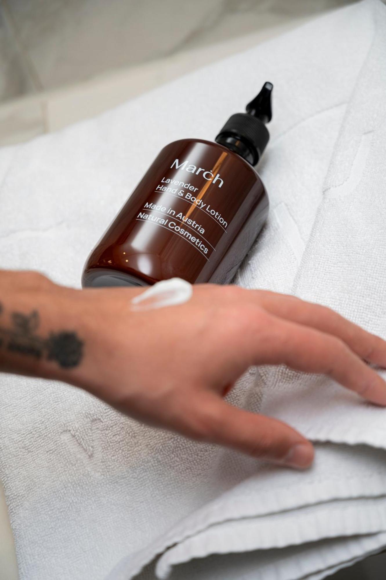 The Guesthouse Wien Eksteriør billede March Body Lotion