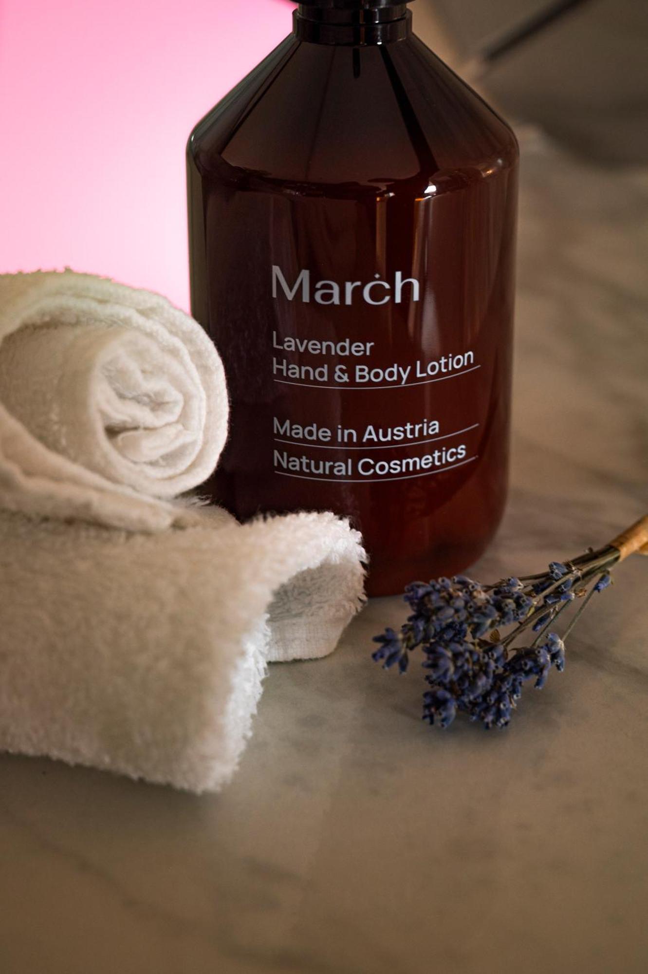 The Guesthouse Wien Eksteriør billede March Natural Cosmetics